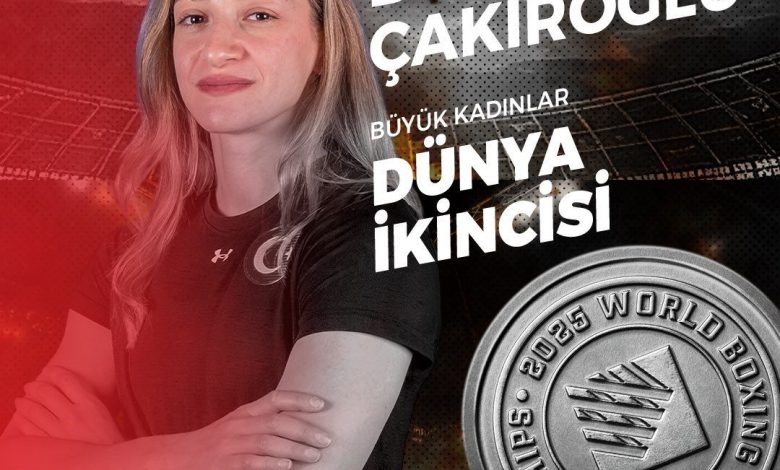 Millilerden Dünya Boks Şampiyonası’nda 2 gümüş, 1 bronz madalya 1 millilerden dunya boks sampiyonasinda 2 gumus 1 bronz madalya e195785a3b63 |