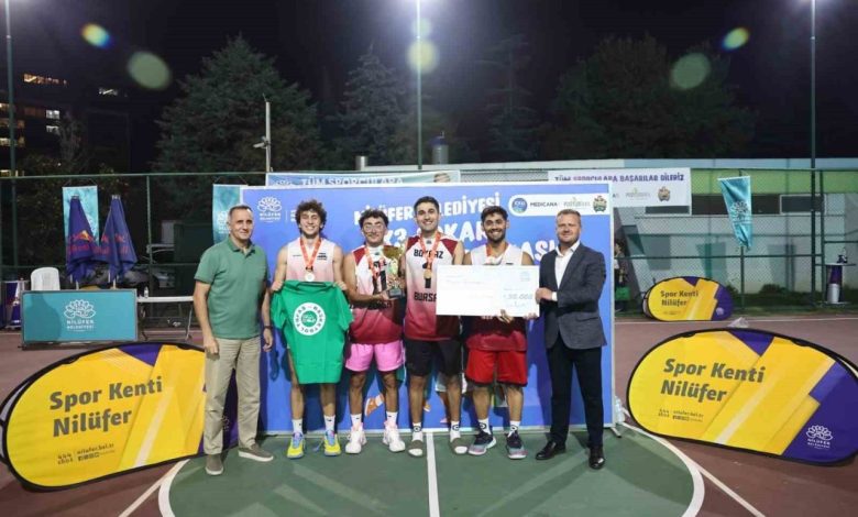 niluferde 3x3 basketbol turnuvasi heyecani 8b4cd89042c3 |