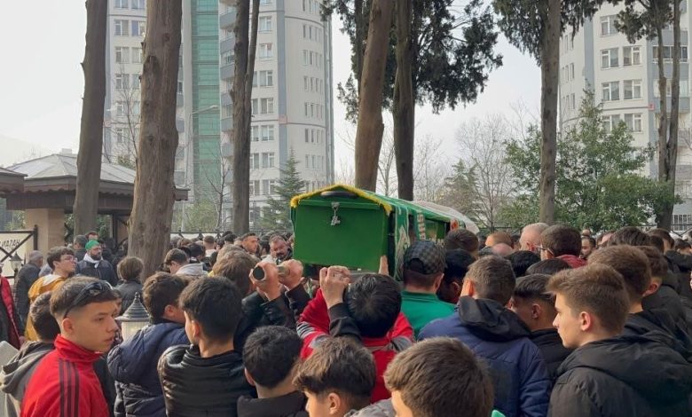 olumlu kazaya karisip kactikaza ani ve restoran goruntuleri ele verdi 9cf4ae4880c2 |