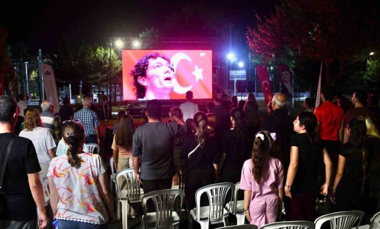 osmangazi belediyesi milli heyecani meydanlara tasidi 5299009a8a94 |