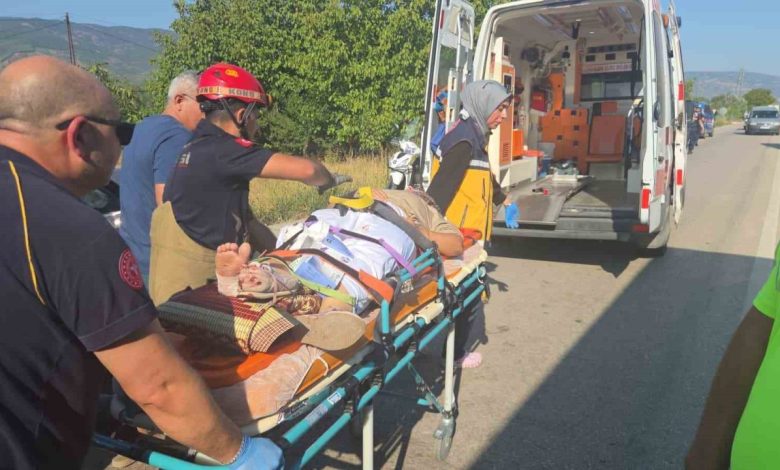 Otomobiller kafa kafaya çarpıştı: 4 yaralı 1 otomobiller kafa kafaya carpisti 4 yarali 489f114c58a3 |