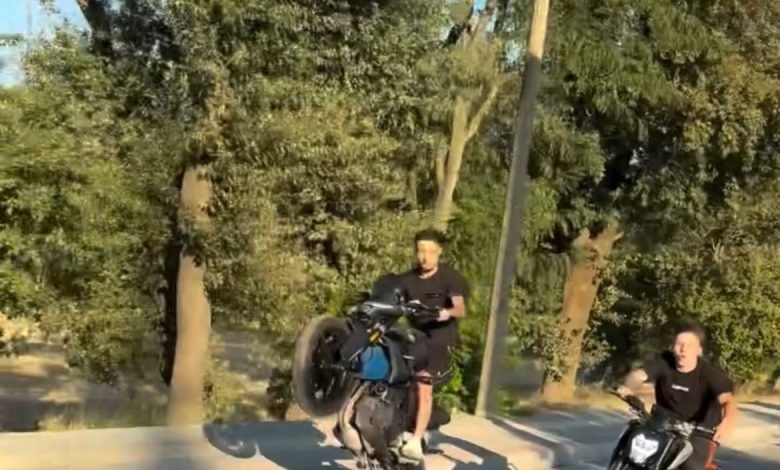 sadece oluler gorur mesajina polis de gorur deyip gozaltina aldilar e308f1f0f802 |