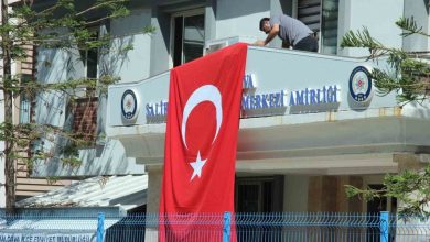 saldirinin oldugu sokak turk bayraklariyla donatildi 865f965e3220 |