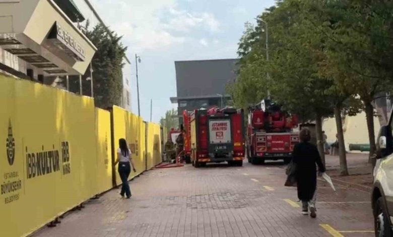 sislide bulunan cemal resit rey konser salonunda yangin panigi dd5194ea58b4 |