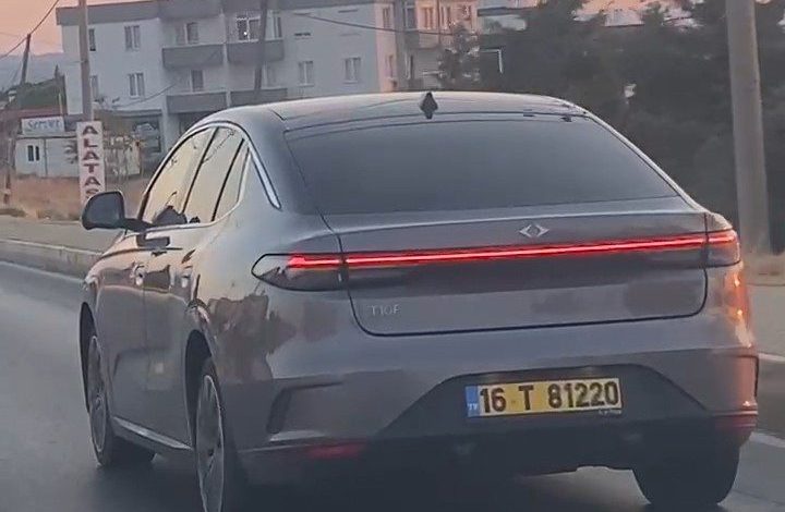 toggun yeni sedan modeli t10f ayvalikta seyir halinde goruntulendi 080b536ea18a |
