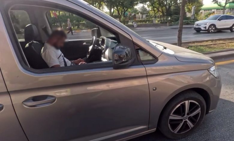 trafikte uyuya kalan surucu kameraya yansidi 01e628a7efc0 |