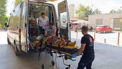 traktorun altinda kalan yasli kadin agir yaralandi d2e0cbf8ccff |