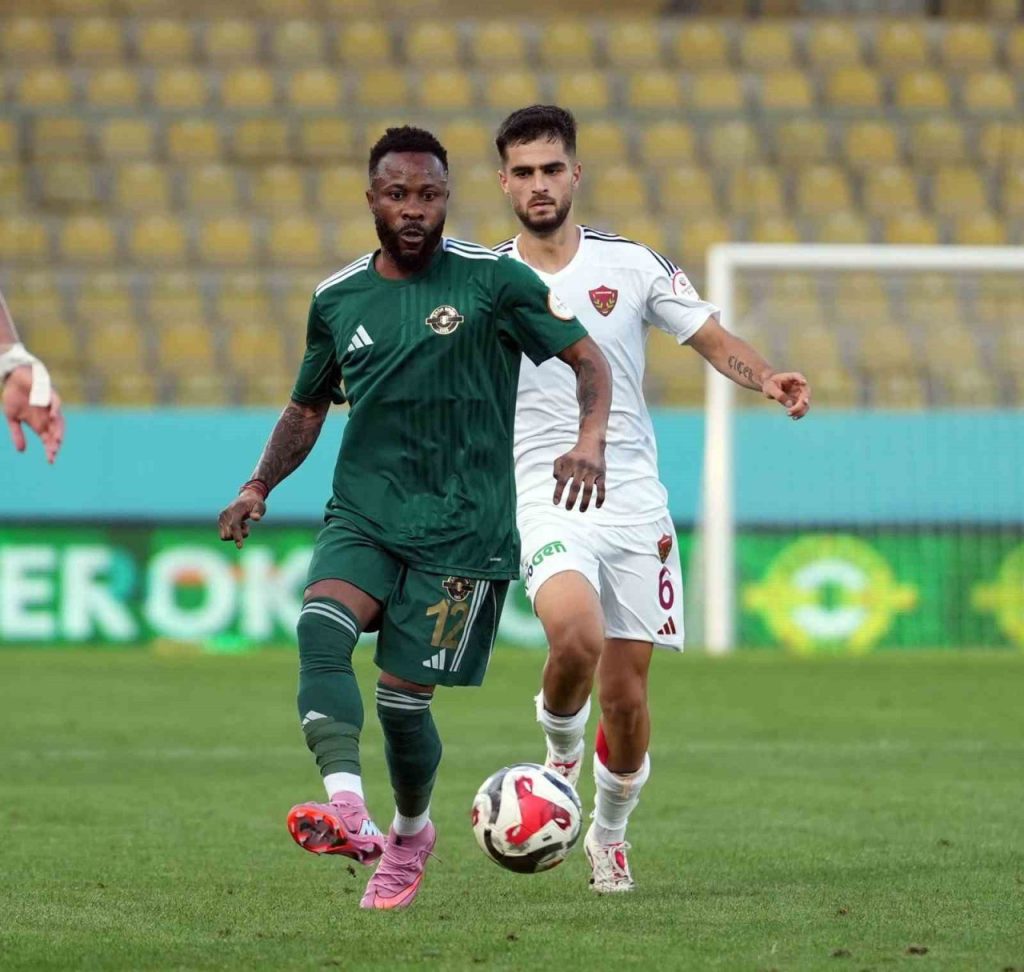 trendyol 1 lig esenler erokspor 4 hatayspor 1 5e49ef037a46 |