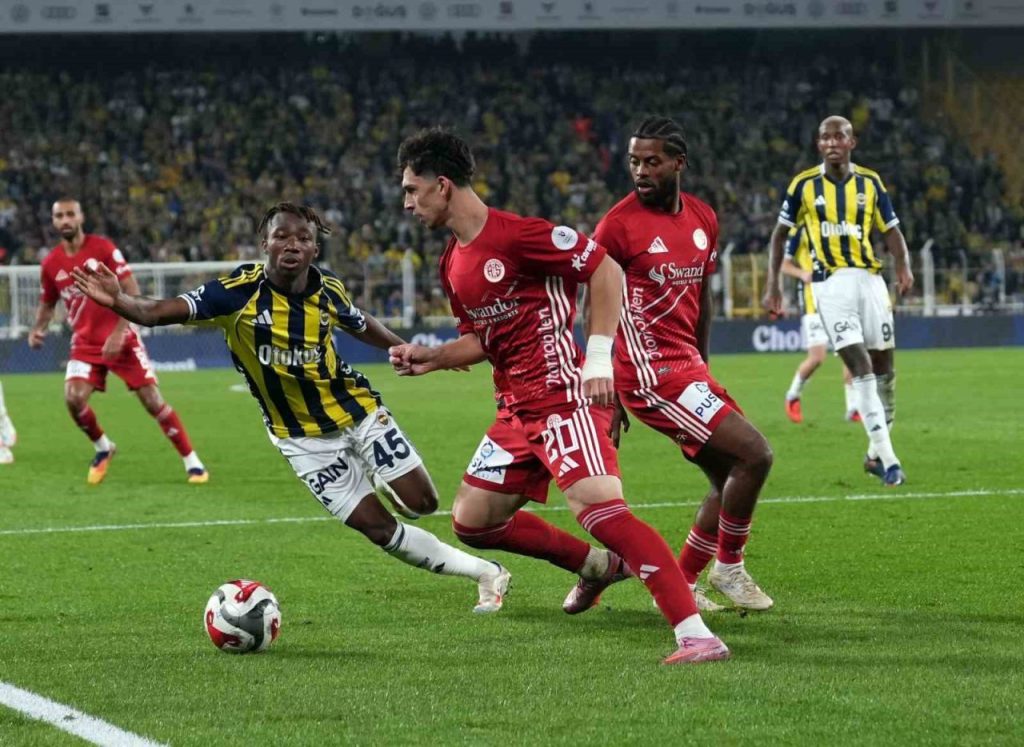 trendyol super lig fenerbahce 2 antalyaspor 0 mac sonucu ef9898cc2a90 |