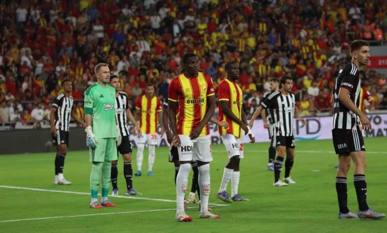 trendyol super lig goztepe 0 besiktas 2 mac devam ediyor 1f52a1198153 |