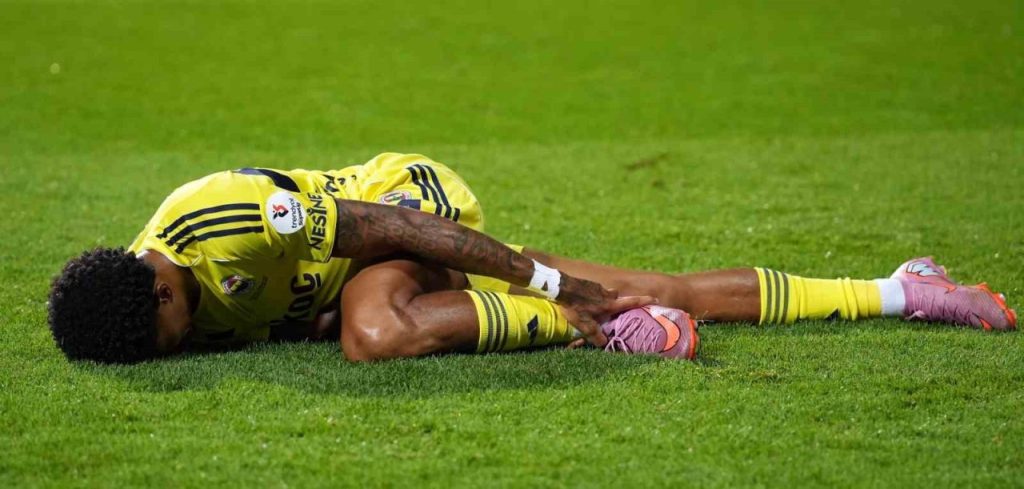 trendyol super lig kasimpasa 1 fenerbahce 1 mac sonucu cf42004e83ff |