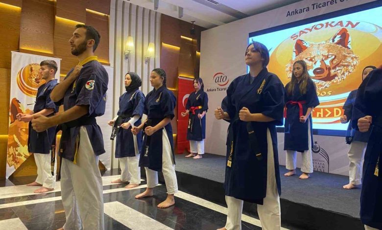 Türk savaş sanatı sayokanın ilk resmi toplantısı yapıldı 1 turk savas sanati sayokanin ilk resmi toplantisi yapildi 827dd464eb32 |