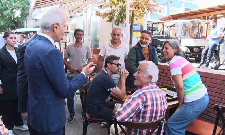 Ulaştırma ve Altyapı Bakanı Uraloğlu Adalar’da esnafla buluştu 1 ulastirma ve altyapi bakani uraloglu adalarda esnafla bulustu 31f6d48b6f5e |