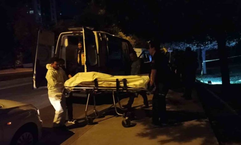 umraniyede yasli adam agaca asili halde olu bulundu 8ca519c17cf3 |