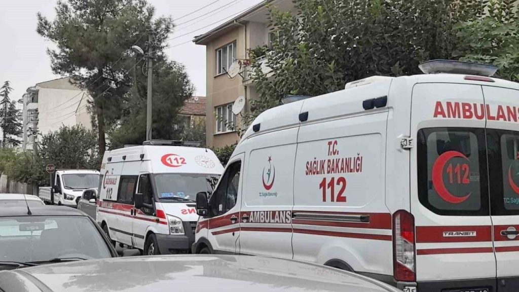 yalniz yasayan adam evinde olu bulundu b2d336a26613 |