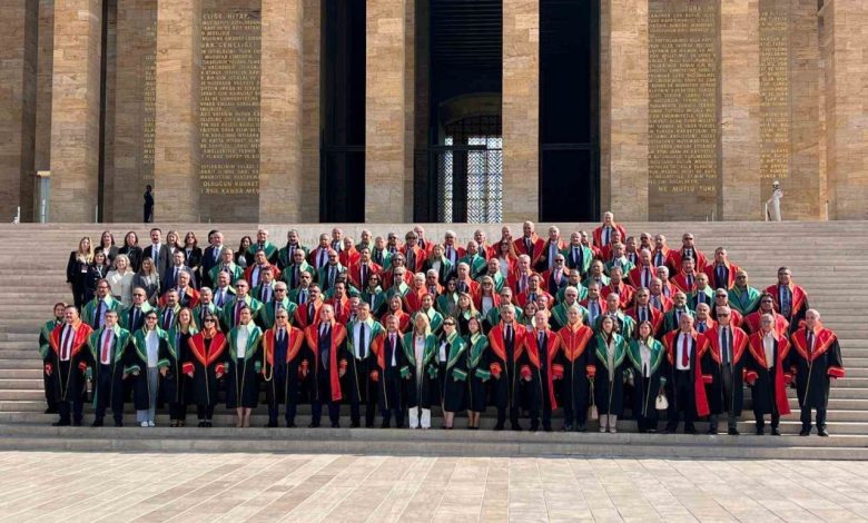Yargıtay üyeleri, adli yılın açılışı dolayısıyla Anıtkabir’i ziyaret etti 1 yargitay uyeleri adli yilin acilisi dolayisiyla anitkabiri ziyaret etti 1ea869a2abf0 |