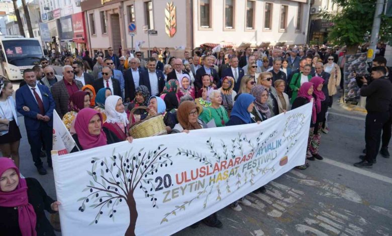 20. Ayvalık Uluslararası Zeytin Hasat ve Turizm Festivali başladı 1 20 ayvalik uluslararasi zeytin hasat ve turizm festivali basladi 66d1bca13b13 |