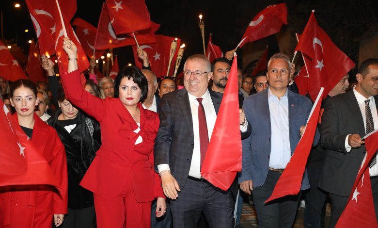 Edremit’te Cumhuriyet bayramı büyük bir coşkuyla kutlanacak 1 3S0A5223 Kopya |