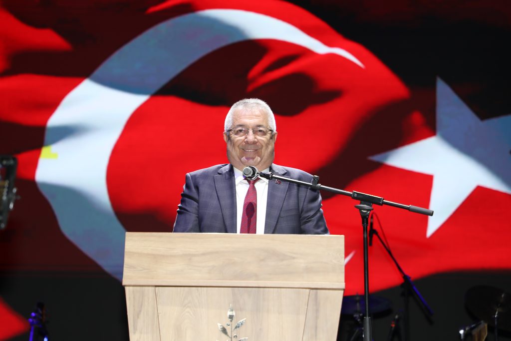 Edremit’te Cumhuriyet bayramı büyük bir coşkuyla kutlanacak 5 3S0A5493 Kopya |