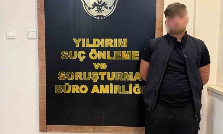 80 yıl hapis cezası bulunan firari ormanlık alanda yakalandı 1 80 yil hapis cezasi bulunan firari ormanlik alanda yakalandi a5c0ec8b1144 |