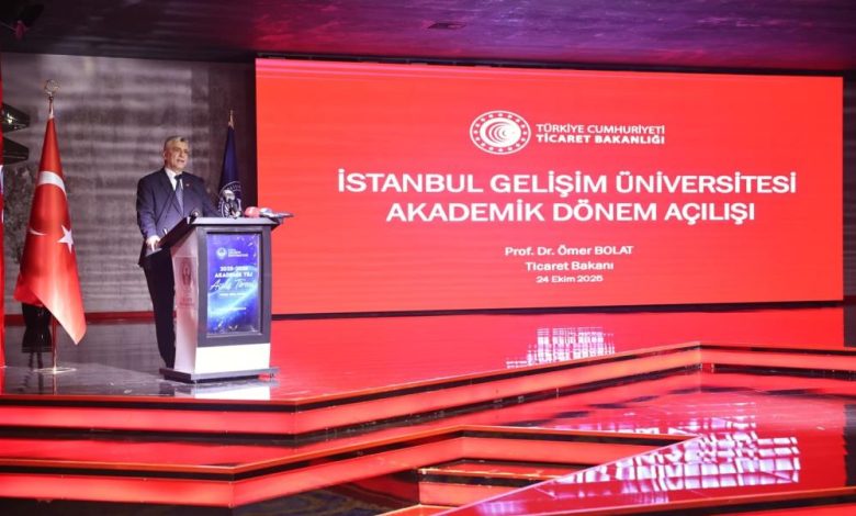 Ticaret Bakanı Bolat: ‘‘Bu yılı 1,5 trilyon doların üzerinde bir milli gelirle tamamlamayı hedefliyoruz’’ 1 AW565727 01 |