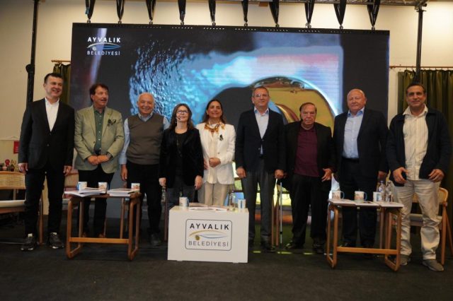 AYVALIK'TAN DOPDOLU PROGRAMIYLA BIR FESTIVAL DAHA GEÇTI 1 (4 AYVALIKTAN DOPDOLU PROGRAMIYLA BIR FESTIVAL DAHA GECTI 1 4 1024x682 |