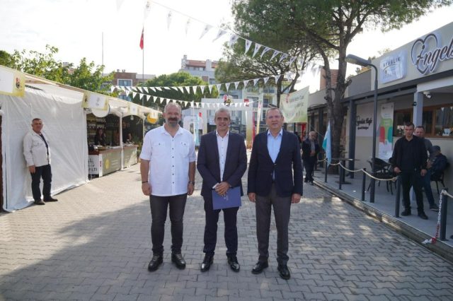 AYVALIK'TAN DOPDOLU PROGRAMIYLA BIR FESTIVAL DAHA GEÇTI 2 (6 AYVALIKTAN DOPDOLU PROGRAMIYLA BIR FESTIVAL DAHA GECTI 2 6 1024x682 |