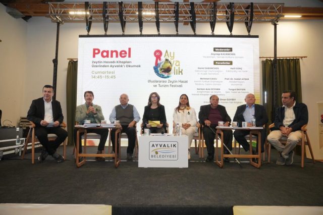 AYVALIK'TAN DOPDOLU PROGRAMIYLA BIR FESTIVAL DAHA GEÇTI (4) AYVALIKTAN DOPDOLU PROGRAMIYLA BIR FESTIVAL DAHA GECTI 4 1 1024x682 |