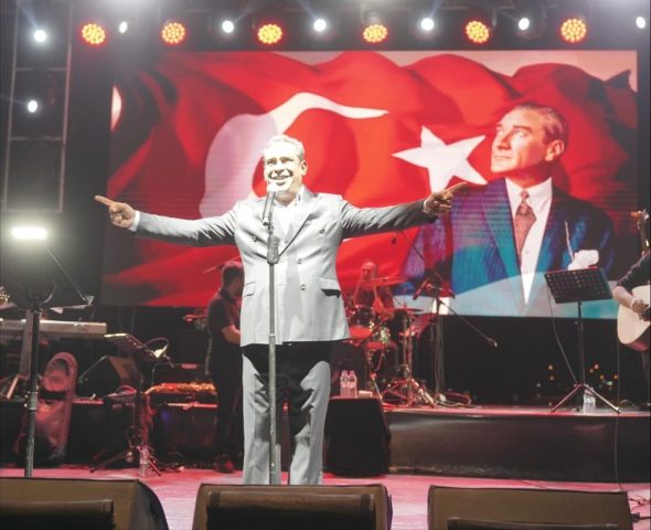 AYVALIK'TAN DOPDOLU PROGRAMIYLA BIR FESTIVAL DAHA GEÇTI (7) AYVALIKTAN DOPDOLU PROGRAMIYLA BIR FESTIVAL DAHA GECTI 7 1 1024x833 |