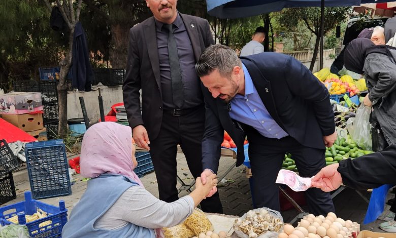 “AK Parti İl Başkanı Mehmet Aydemir Edremit’i de gönülleri de fethetti” 3 WhatsApp Gorsel 2025 10 22 saat 10.03.16 1796e383 |