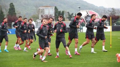 a milli futbol takimi bulgaristan maci hazirliklarini surdurdu 42191f307e89 |