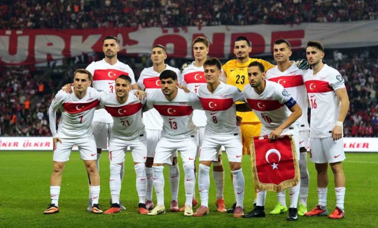 A Milli Futbol Takımı, FIFA sıralamasında 26. sıraya yükseldi 1 a milli futbol takimi fifa siralamasinda 26 siraya yukseldi 08c1ab3b81d4 |