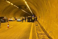 ankarada otomobilin icerisinde silahli kavga 1 olu 1 yarali a29fe3ba4a1f |