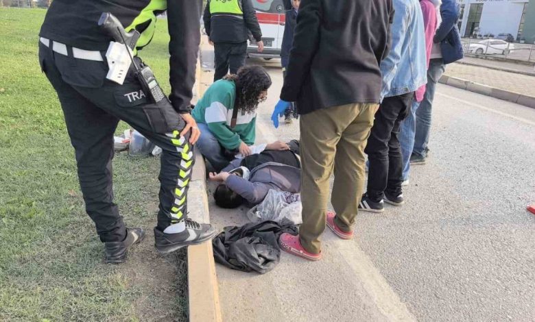 Arabaya bağlanıp iple çekilen motosiklet kaldırıma savruldu: 1 yaralı 1 arabaya baglanip iple cekilen motosiklet kaldirima savruldu 1 yarali 67e29dc3d166 |