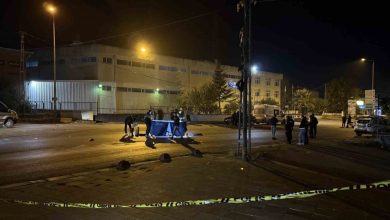 arnavutkoyde esrarengiz cinayet polis yelegi giymis sahsi vurup kactilar 4dd1482c4eb9 |