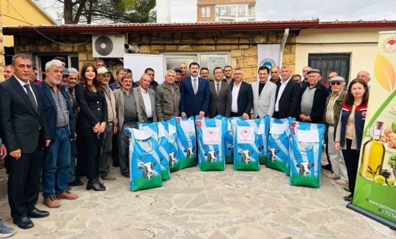 Ayvacık Organik Kırmızı Et Üreticileri Birliği’ne tohum desteği 1 ayvacik organik kirmizi et ureticileri birligine tohum destegi 534c407eec5c |