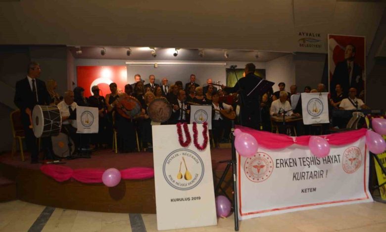 Ayvalık’ta türkülerle kanser farkındalığı 1 ayvalikta turkulerle kanser farkindaligi bac43f5bca91 |