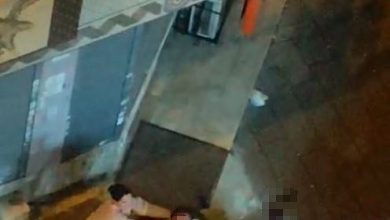 bahcelievlerde 2 kisi birbirine yumruklarla saldirdi o anlar kameraya yansidi f7e4b59298a8 |