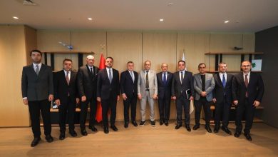 bakan bak ve suriyeli mevkidasi ile basketbol gelisim merkezini ziyaret etti 9780286fe3fa |