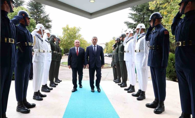 Bakan Güler, Azerbaycan Savunma Bakanı Hasanov ile bir araya geldi 1 bakan guler azerbaycan savunma bakani hasanov ile bir araya geldi cb7ea82afe6b |
