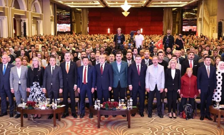 bakan isikhan izmirin daglarinda cicekler degil cop yiginlari buyuyor 72a8fcb8ddf9 |