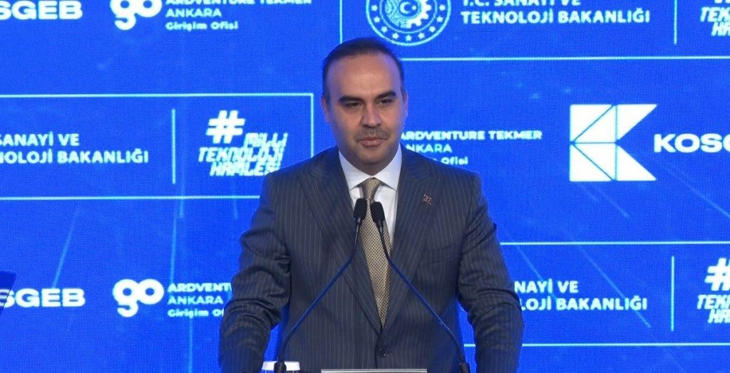 bakan kacir ardventure tekmer girisimlerin kuresel markalara donusmesi icin guclu bir zemin olusturacak 32ea8665e06d |