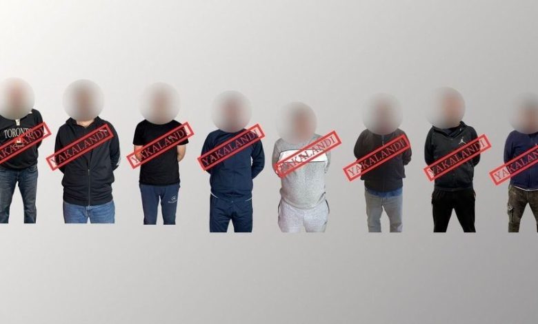 Bakan Yerlikaya: "Kırmızı bültenle aradığımız 6, ulusal seviyede aradığımız 2 suçluyu ülkemize getirdik" 1 bakan yerlikaya kirmizi bultenle aradigimiz 6 ulusal seviyede aradigimiz 2 sucluyu ulkemize getirdik 5c4098c16f44 |