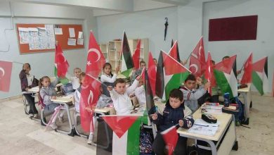 balikesir okullarinda ogrencilerden filistine destek 584dbbde4ff3 |
