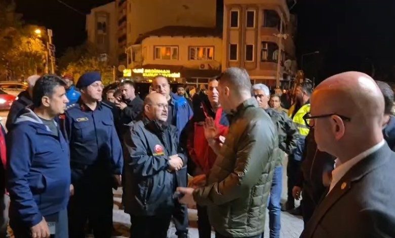 Balıkesir Valisi Ustaoğlu: "Can kaybı bulunmuyor" 1 balikesir valisi ustaoglu can kaybi bulunmuyor dfbd38651bec |
