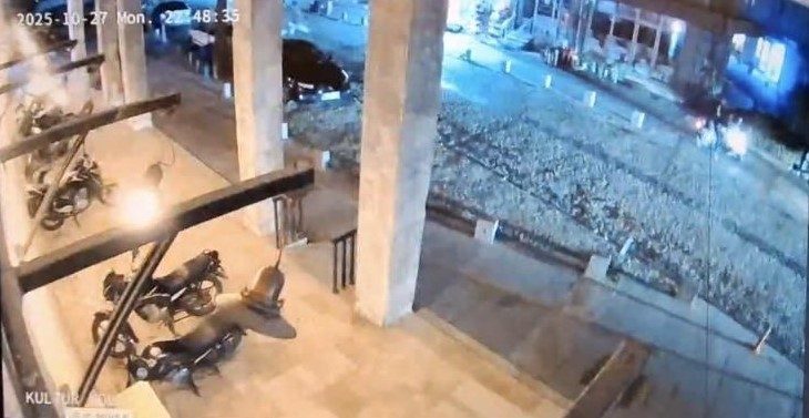 Balıkesir’de 6.1 büyüklüğündeki deprem güvenlik kamerasında 1 balikesirde 61 buyuklugundeki deprem guvenlik kamerasinda 19b90aa29616 |