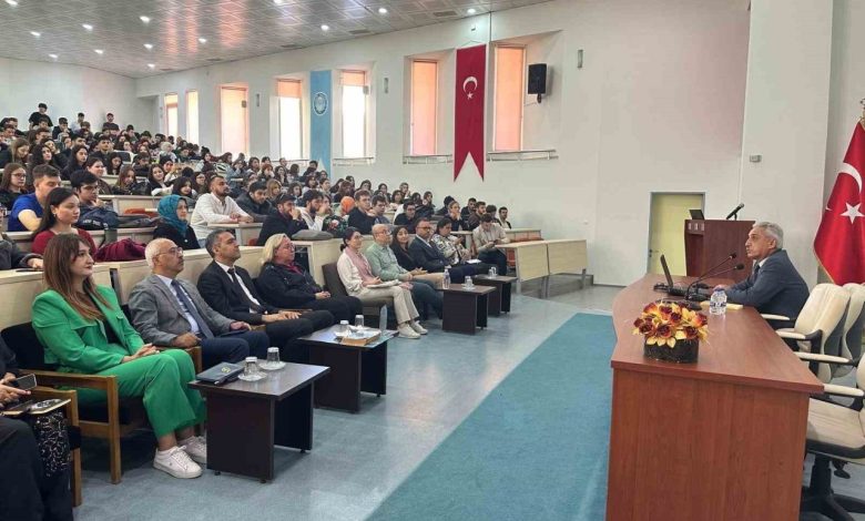 Balıkesir’de "Türk Tarihi ve Filistin" konulu konferans 1 balikesirde turk tarihi ve filistin konulu konferans 697bb30613fe |