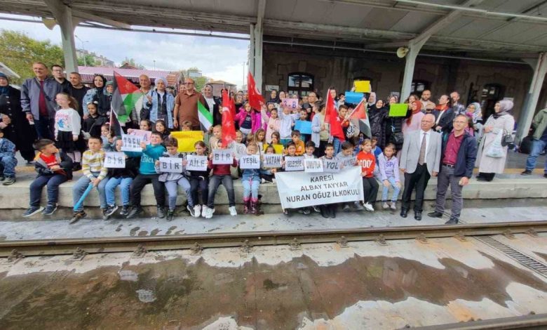 Balıkesir’den ’Yeşil Vatan’a trenle yolculuk 1 balikesirden yesil vatana trenle yolculuk 480be5879977 |