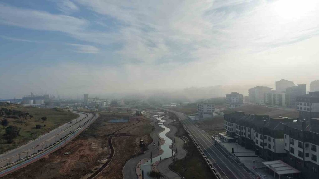 bandirma beyaza burundu sehir yogun sis altinda kaldi cd2e709a77a7 |