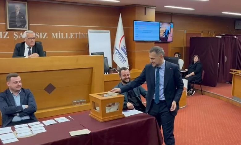 Bayrampaşa Belediye Meclisi’nde belediye başkan vekili seçimi başladı 1 bayrampasa belediye meclisinde belediye baskan vekili secimi basladi 8b21c7853d8b |